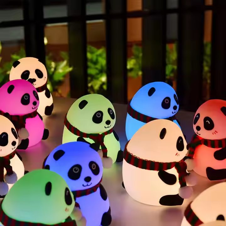 TRENDY CUTE PANDA